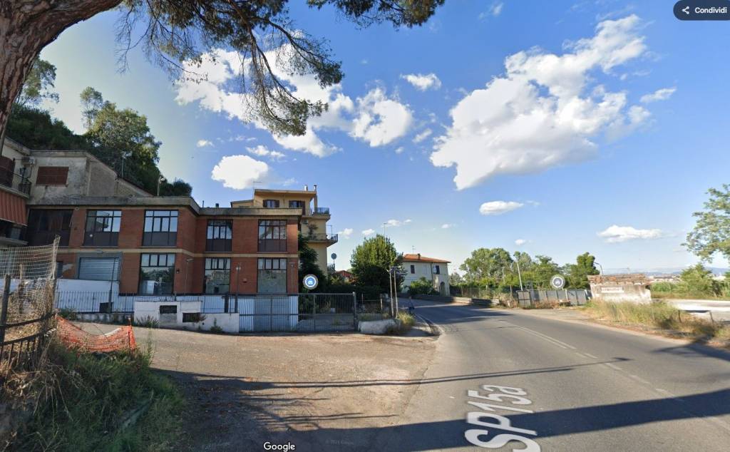 negozio in vendita a Roma in zona Prima Porta