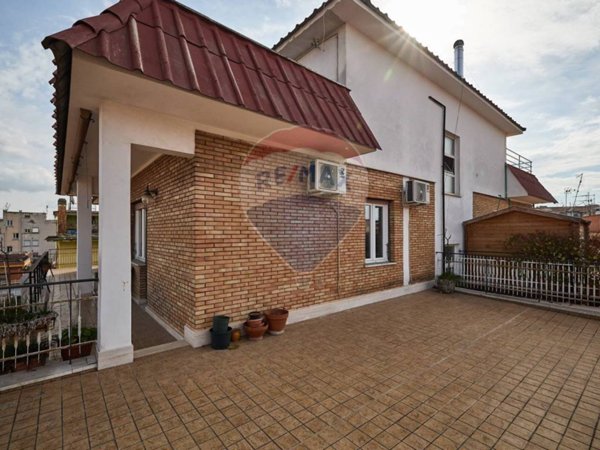appartamento in vendita a Roma in zona Alessandrino