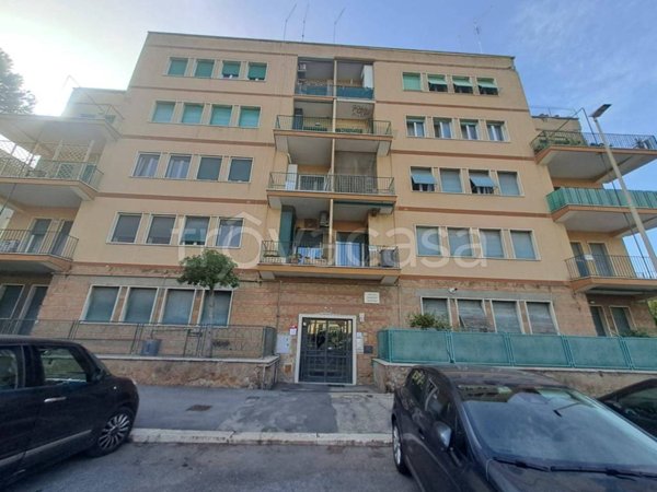 casa indipendente in vendita a Roma in zona Ostia