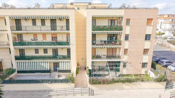 appartamento in vendita a Roma in zona Ponte Galeria