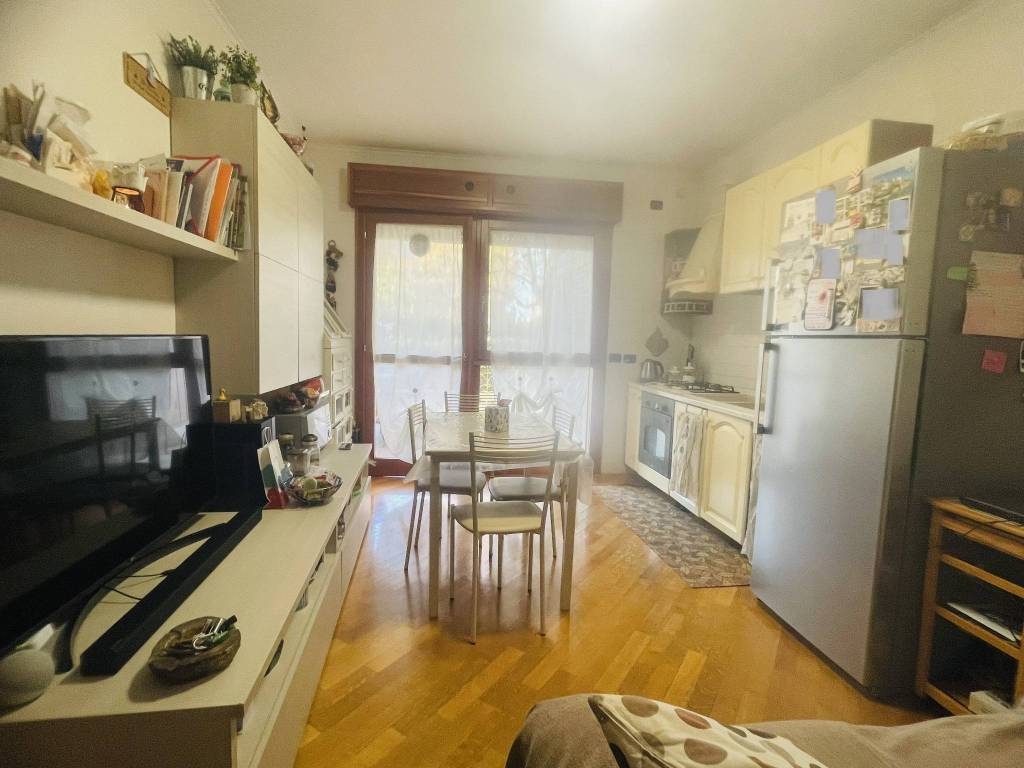 appartamento in vendita a Roma in zona Mezzocammino