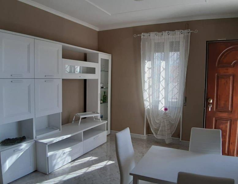 appartamento in vendita a Roma in zona Piana del Sole