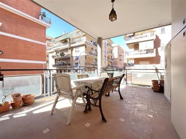 appartamento in vendita a Roma in zona Portuense