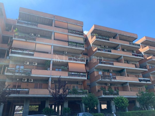 appartamento in vendita a Roma in zona Ponte Mammolo