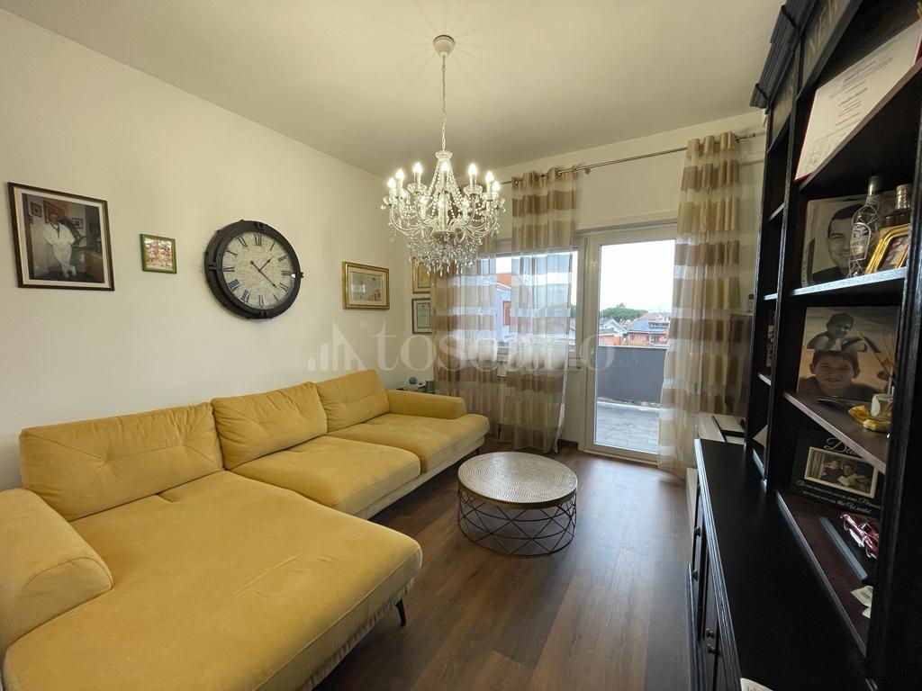 appartamento in vendita a Roma in zona Axa