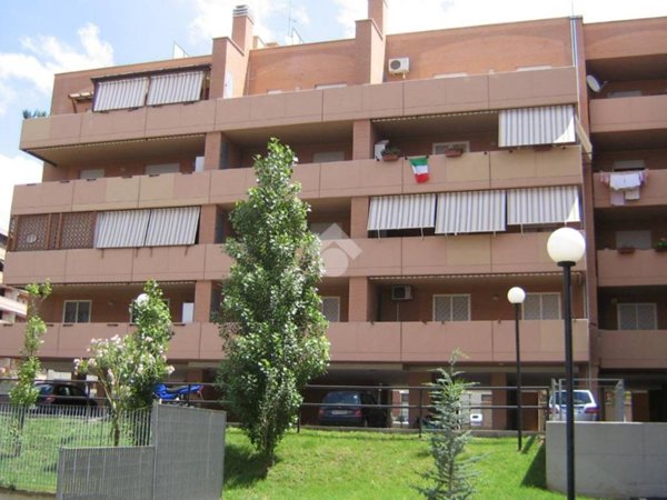 appartamento in vendita a Roma in zona Ponte Mammolo