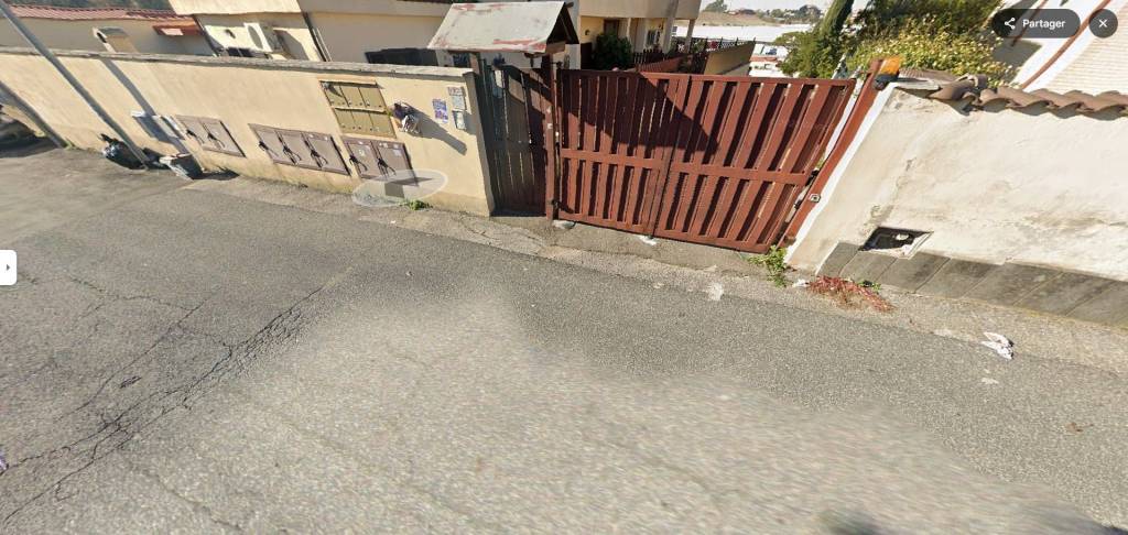 appartamento in vendita a Roma in zona Massimina/Casal Lumbroso