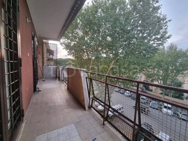 appartamento in vendita a Roma in zona Appio Claudio
