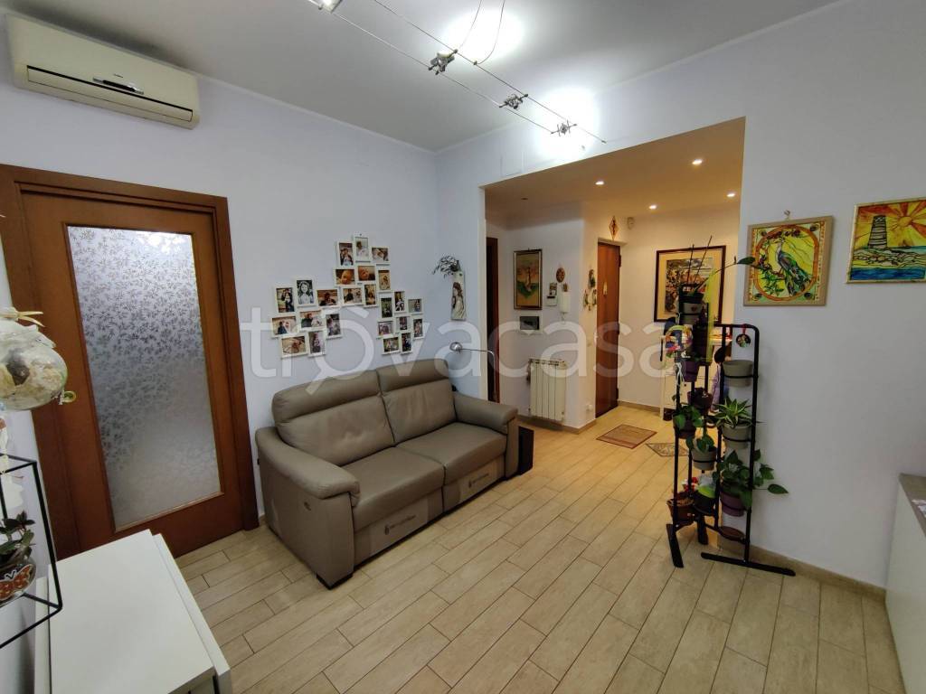 appartamento in vendita a Roma in zona Cesano