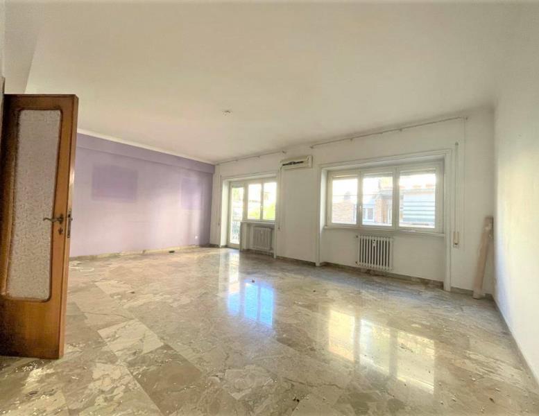 appartamento in vendita a Roma in zona Gianicolense