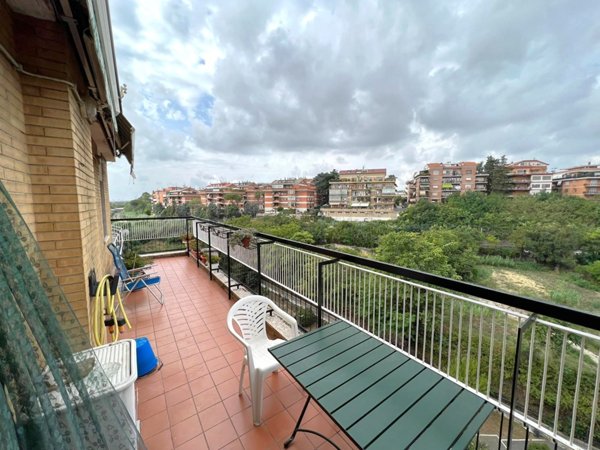 appartamento in vendita a Roma in zona Portuense
