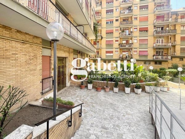 appartamento in vendita a Roma in zona Collatino