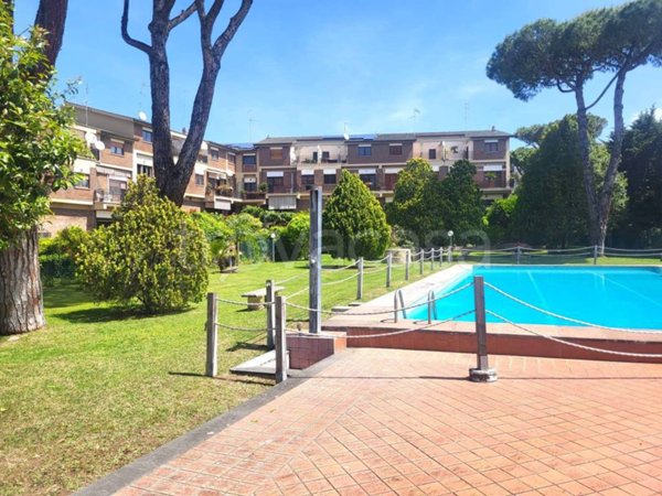 casa indipendente in vendita a Roma in zona Axa