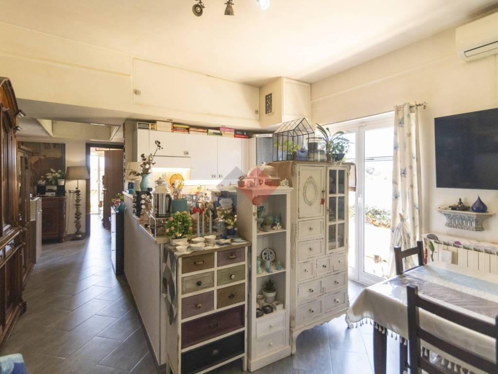 appartamento in vendita a Roma in zona Casal Palocco