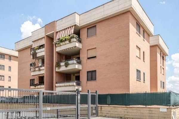 appartamento in vendita a Roma in zona Tor Vergata/Torrenova