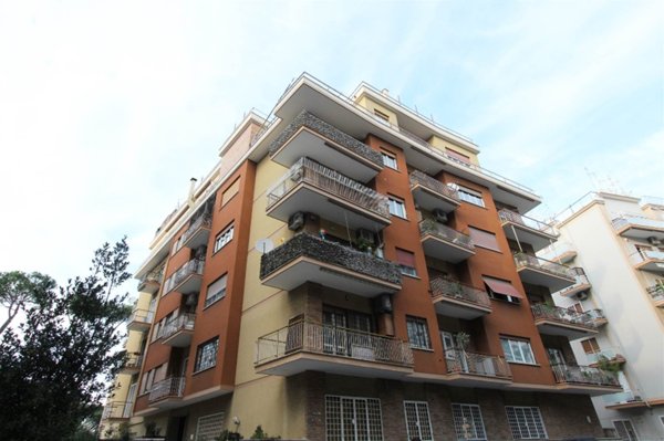 appartamento in vendita a Roma in zona Infernetto