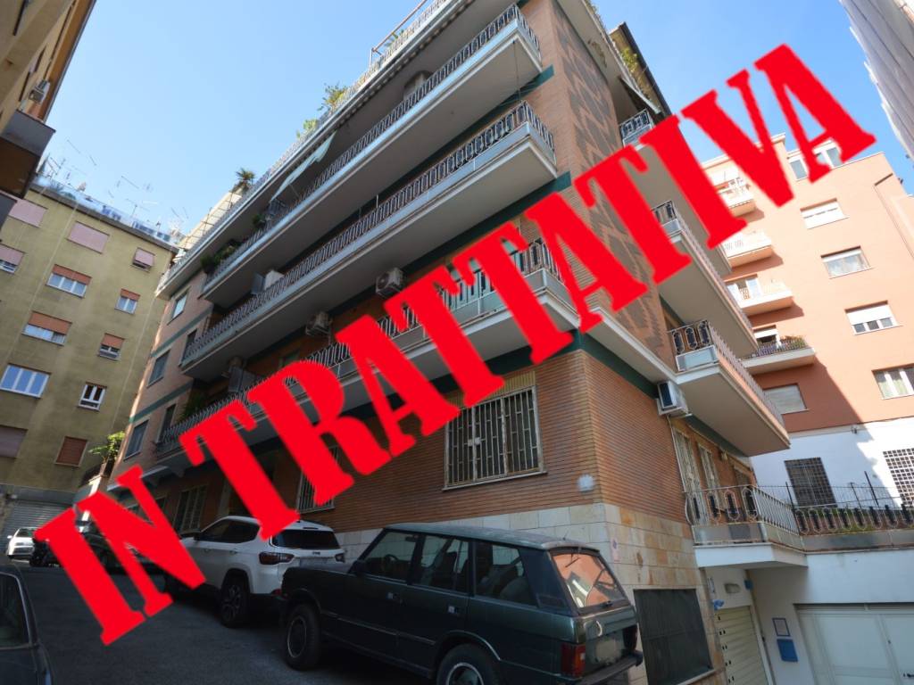 appartamento in vendita a Roma