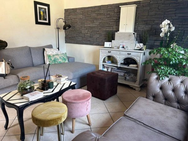 casa indipendente in vendita a Roma in zona Acilia