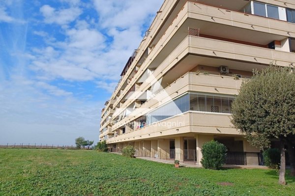 appartamento in vendita a Roma in zona Ponte di Nona