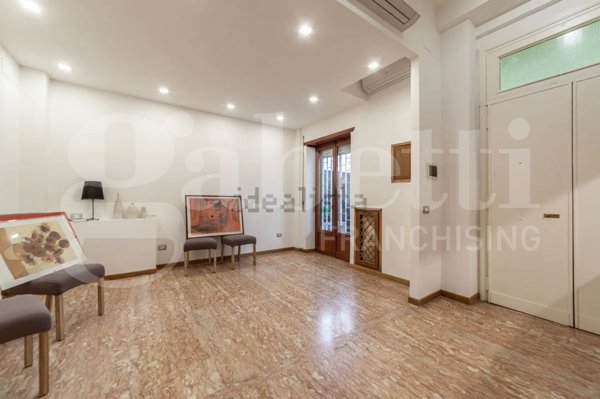 appartamento in vendita a Roma in zona Gianicolense