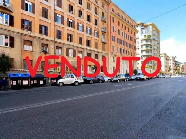 appartamento in vendita a Roma in zona Della Vittoria