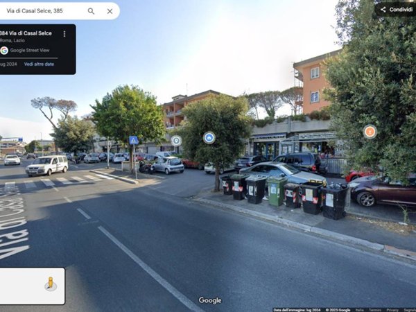 appartamento in vendita a Roma in zona Pantan Monastero