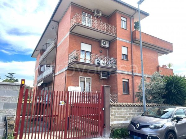 appartamento in vendita a Roma in zona Casalotti