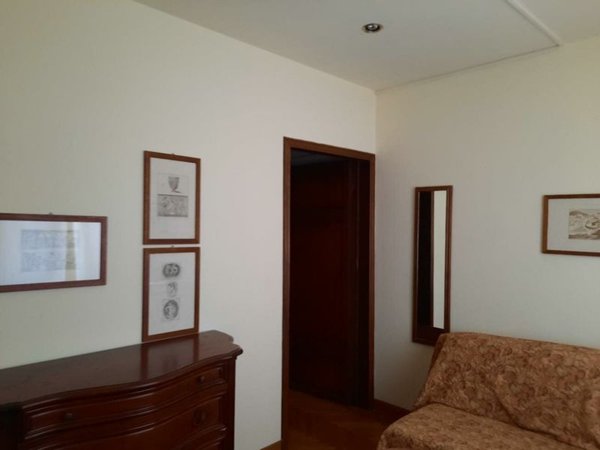 appartamento in vendita a Roma in zona Della Vittoria