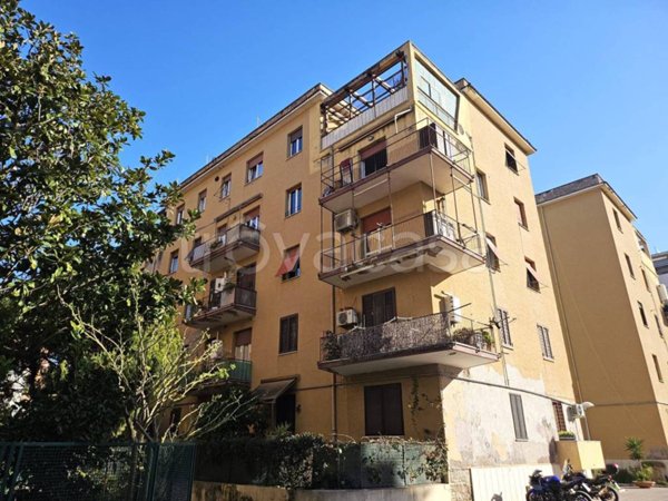 appartamento in vendita a Roma in zona Ostia