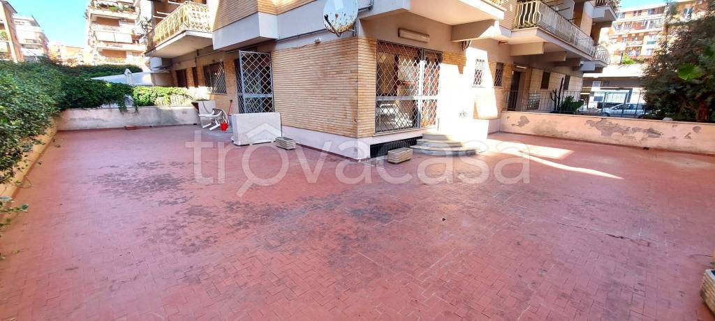 appartamento in vendita a Roma in zona Celio