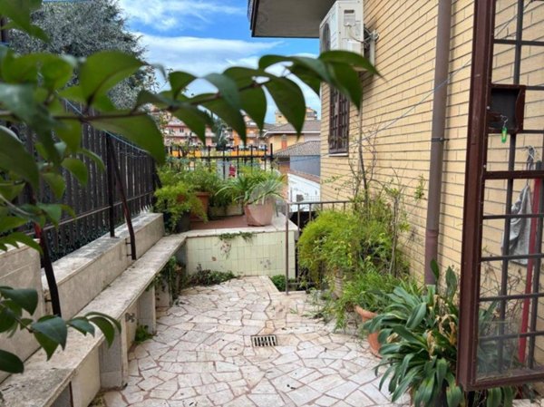 appartamento in vendita a Roma in zona La Pisana