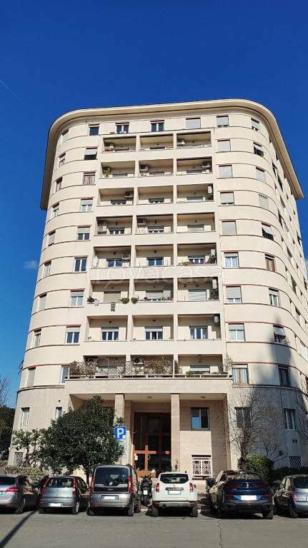 appartamento in vendita a Roma in zona Tuscolano
