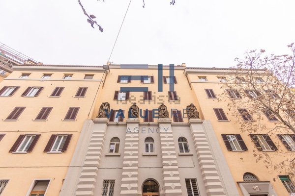 appartamento in vendita a Roma in zona Centro Storico