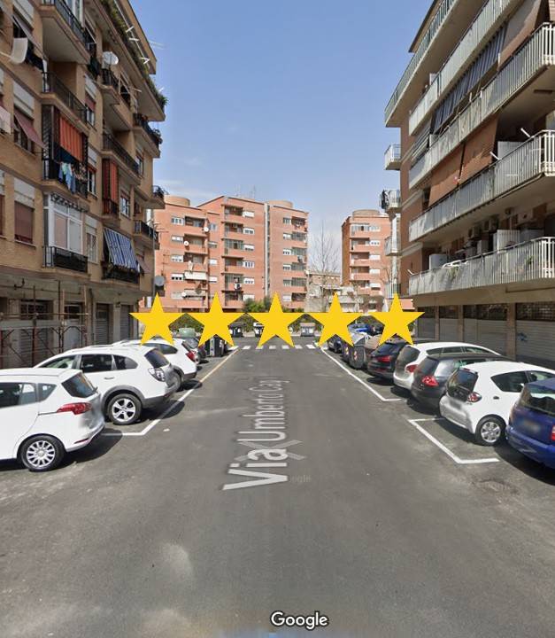 appartamento in vendita a Roma in zona Ostia Antica