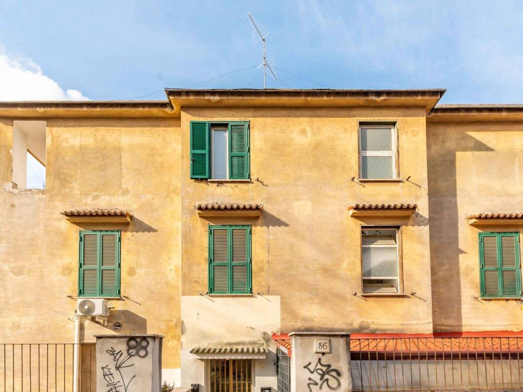 appartamento in vendita a Roma in zona Prenestino-Centocelle
