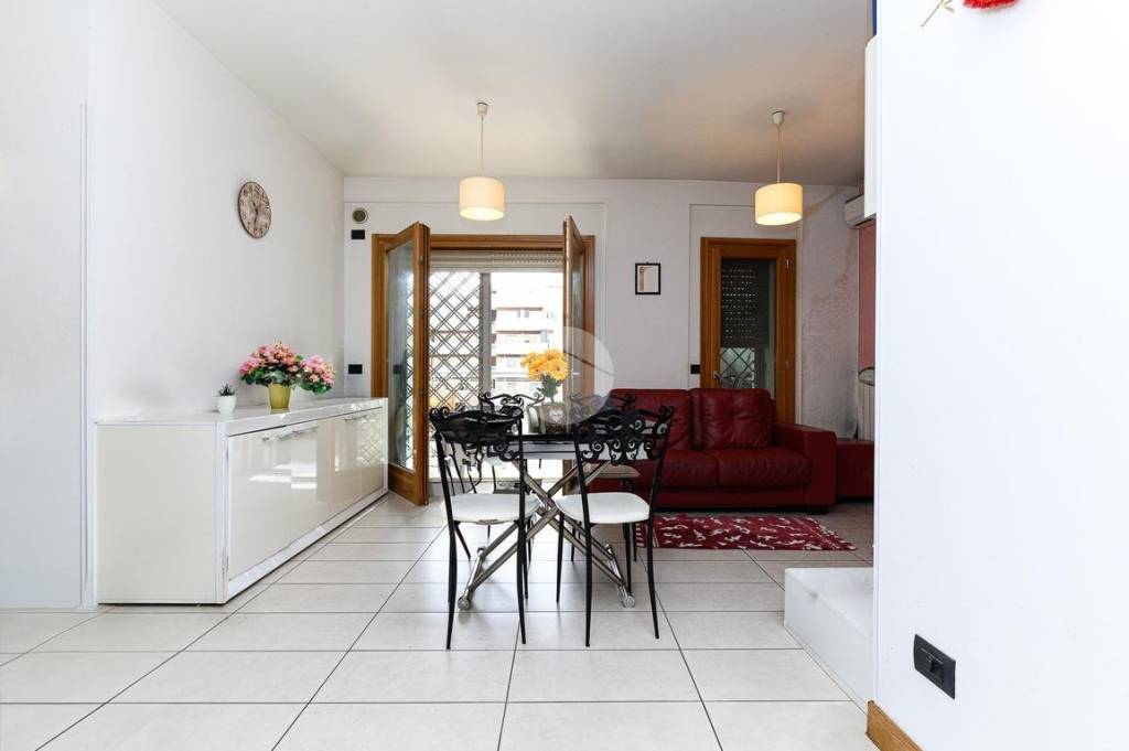 appartamento in vendita a Roma in zona Collatino