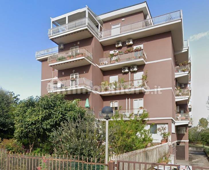 appartamento in vendita a Roma in zona Dragona/Bagnoletto