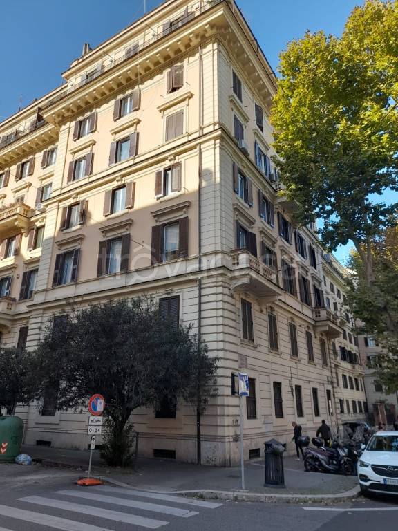 casa indipendente in vendita a Roma in zona Pinciano