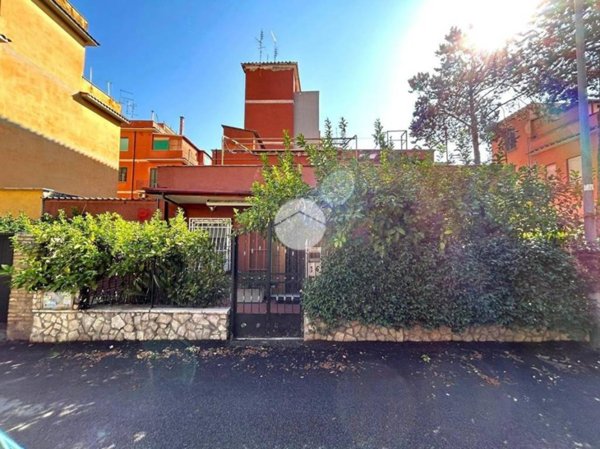 appartamento in vendita a Roma in zona Tor Sapienza