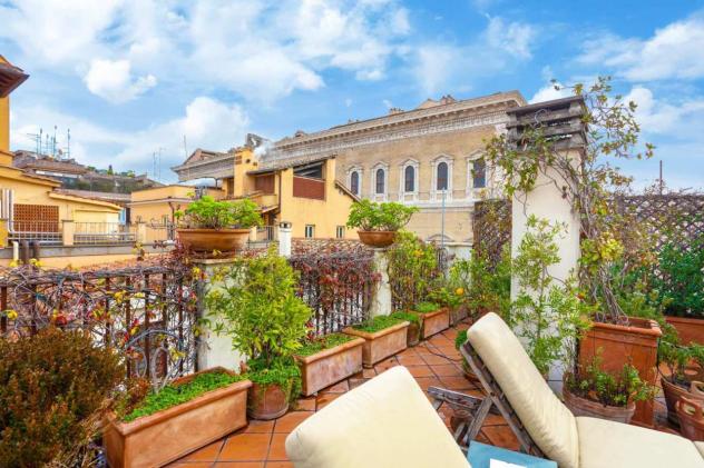 appartamento in vendita a Roma in zona Rione di Ponte