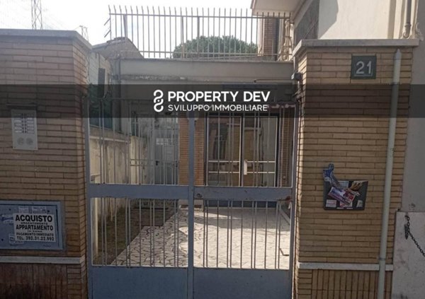 appartamento in vendita a Roma in zona Appio Claudio