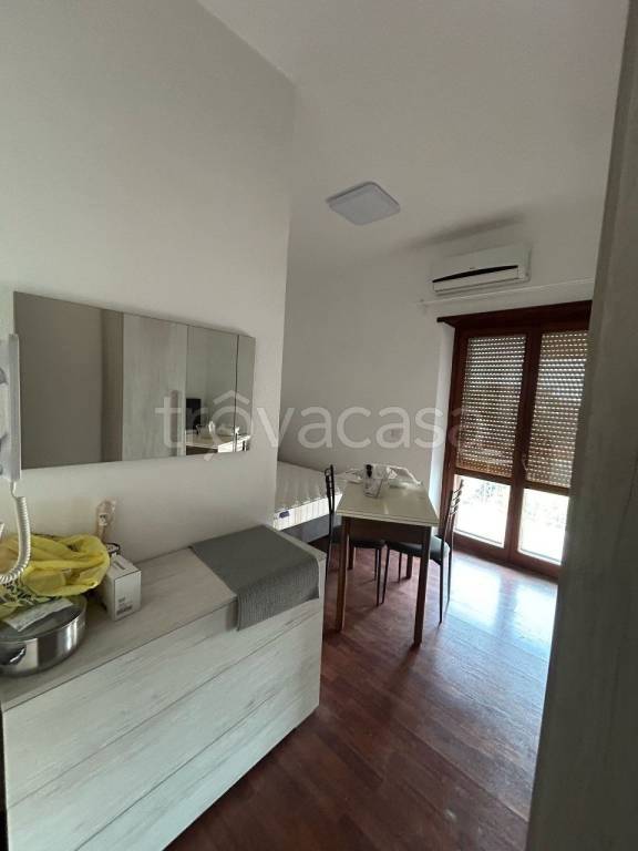 appartamento in vendita a Roma in zona Massimina/Casal Lumbroso