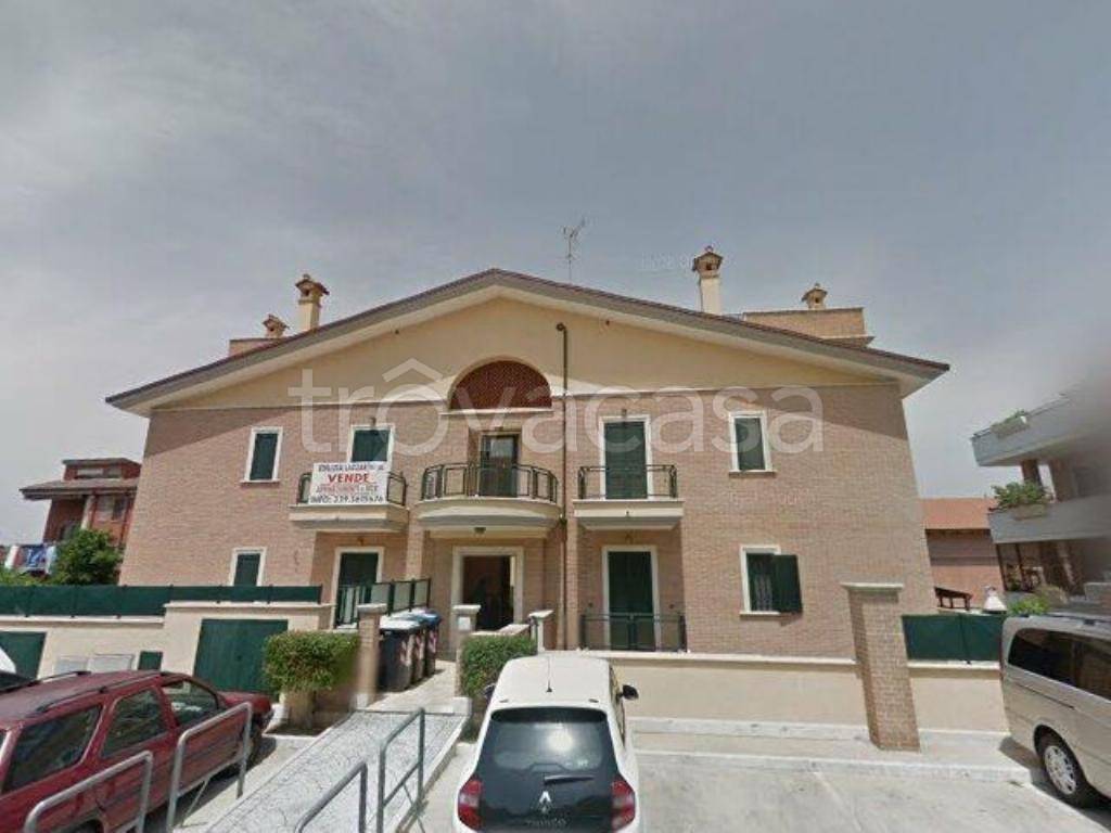 appartamento in vendita a Roma in zona Ottavia