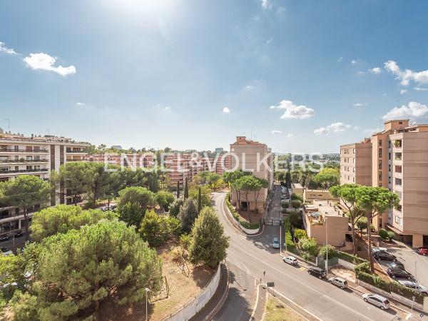 appartamento in vendita a Roma in zona Ardeatino
