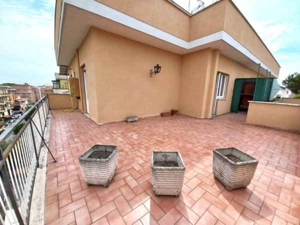 appartamento in vendita a Roma in zona Torrevecchia