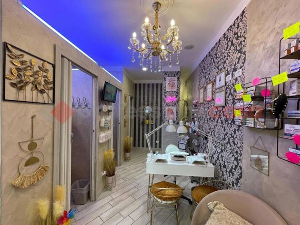 negozio in vendita a Roma in zona Prenestino-Centocelle
