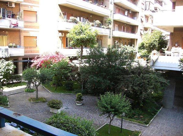 appartamento in vendita a Roma in zona Ostia