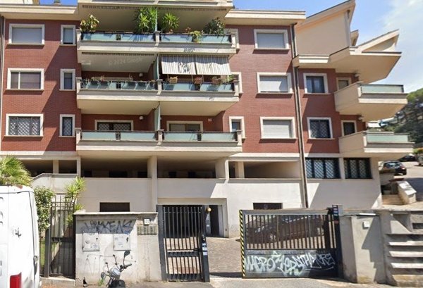 appartamento in vendita a Roma in zona Giuliano Dalmata