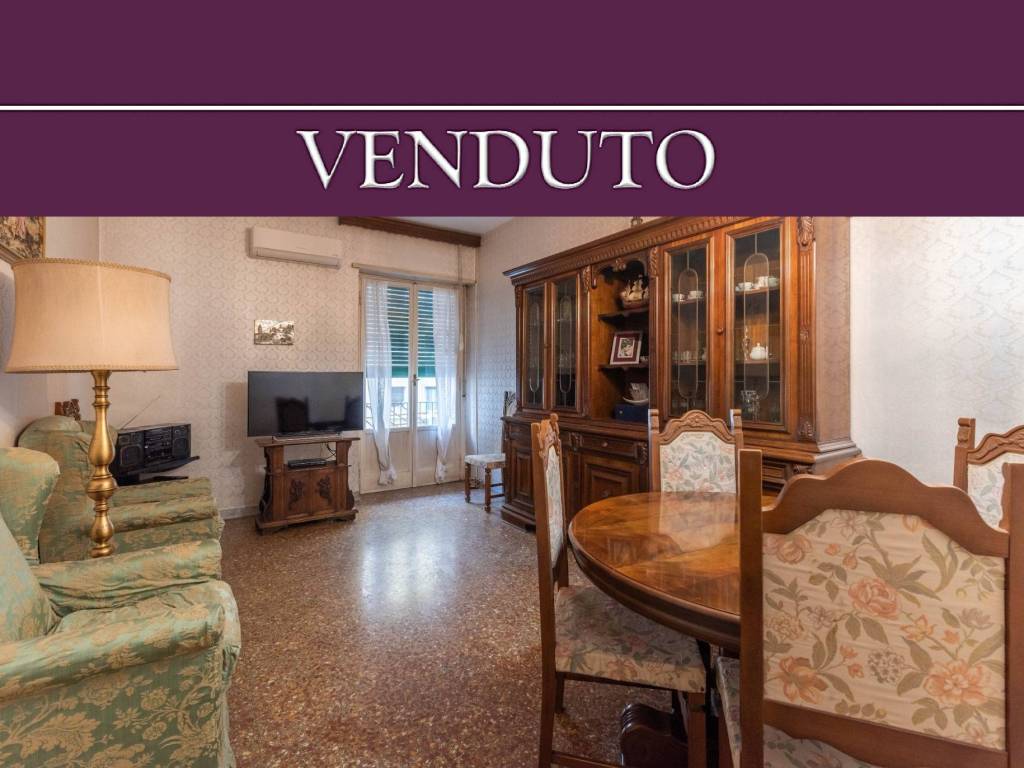 appartamento in vendita a Roma in zona Appio Latino