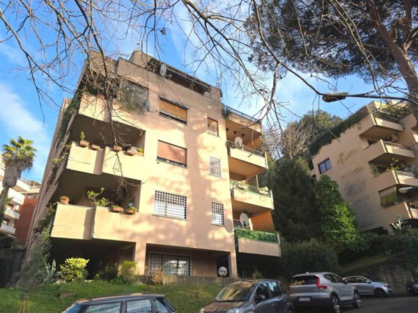 appartamento in vendita a Roma